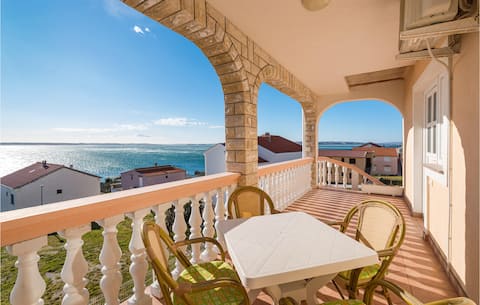Stunning apartment with 2 Bedrooms and WiFi
