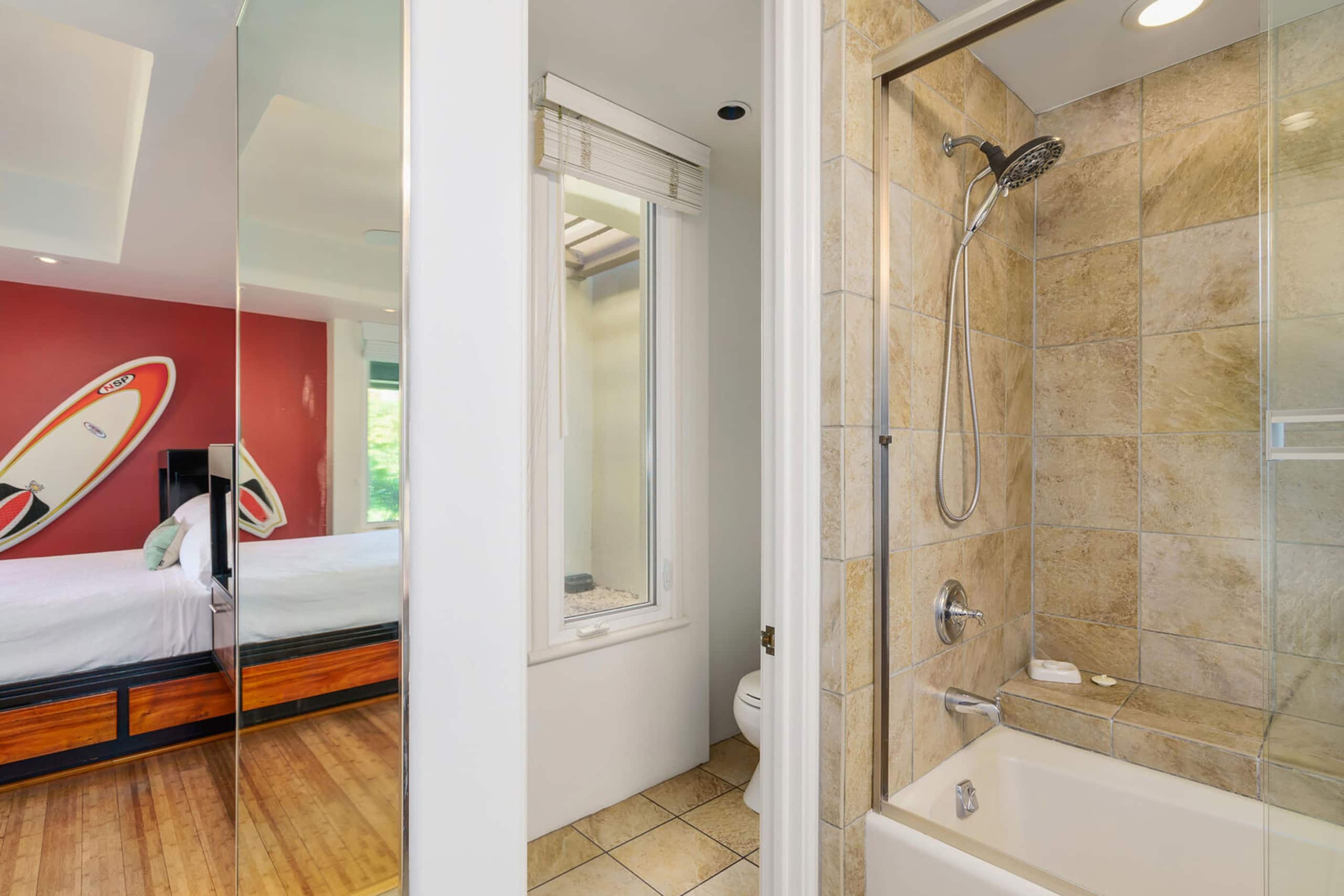 Condo in Kihei · ★5.0 · 1 bedroom · 2 beds · 2 baths - Image 16