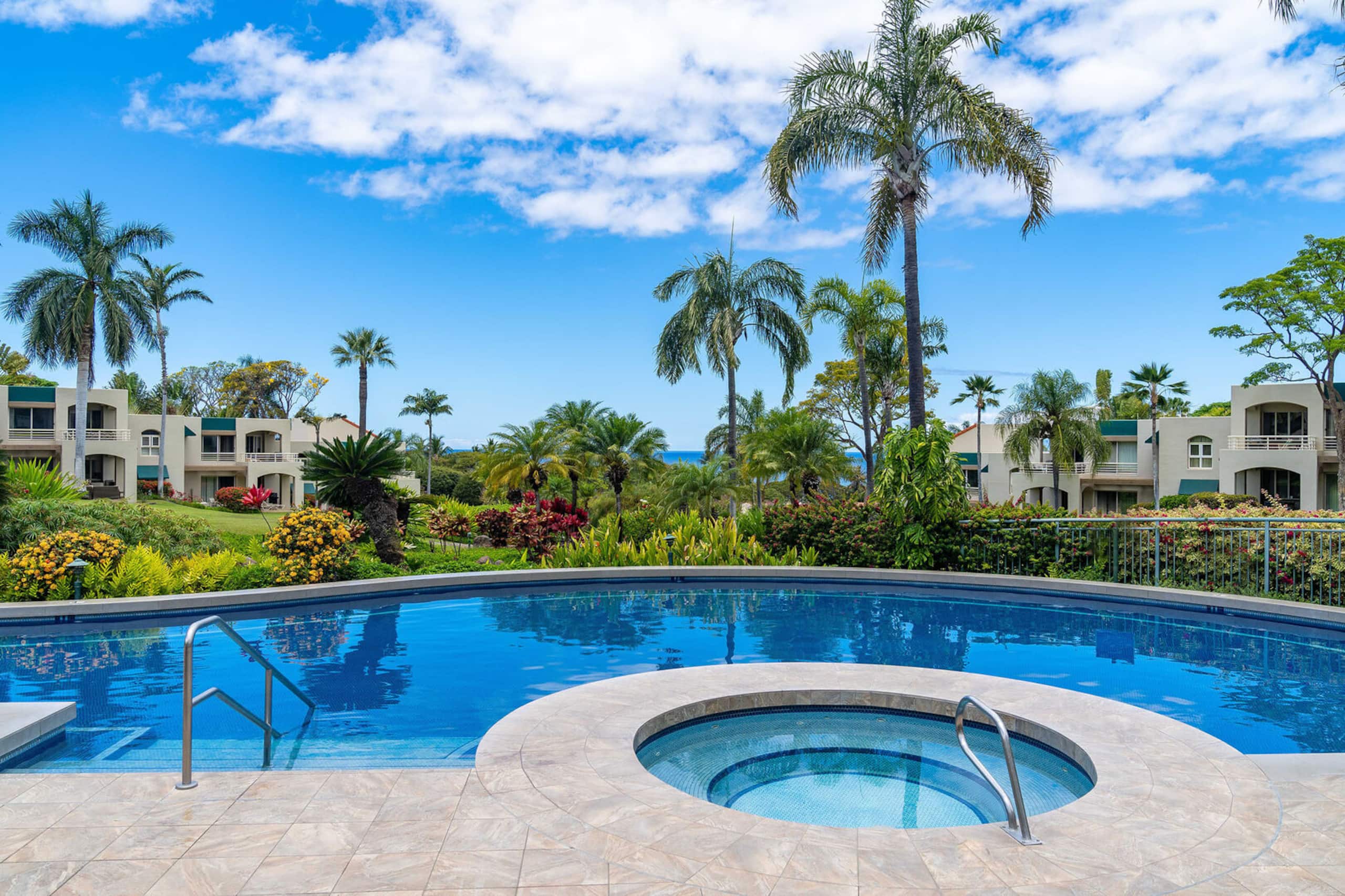 Condo in Kihei · ★5.0 · 1 bedroom · 2 beds · 2 baths - Image 25