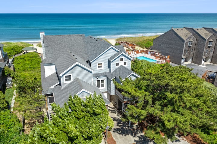 Sande Shores: Oceanfront, Very Private Duplex - Nags Head, NC