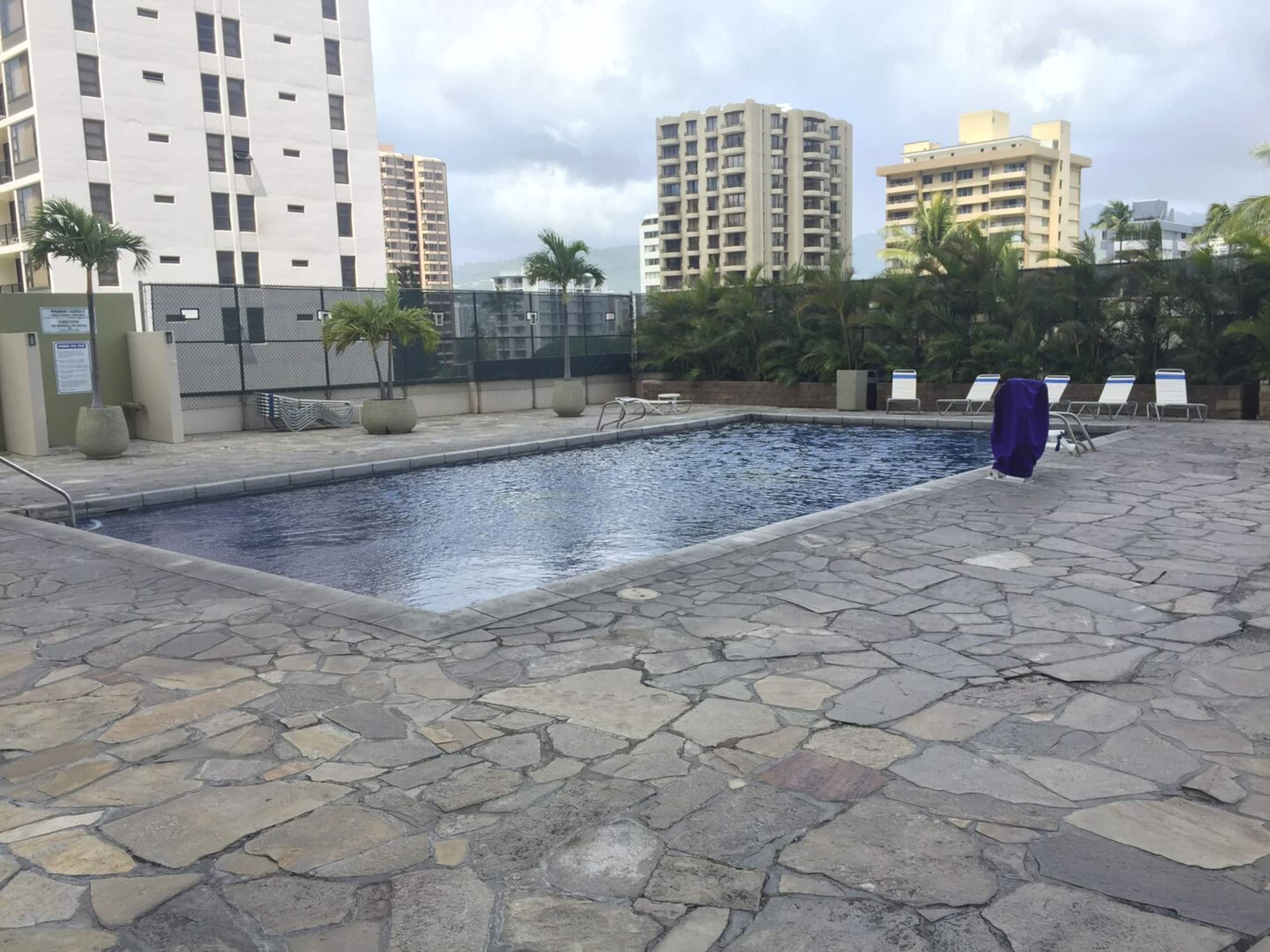 Condo in Honolulu · ★4.87 · 1 bedroom · 1 bed · 1 private bath - Image 7