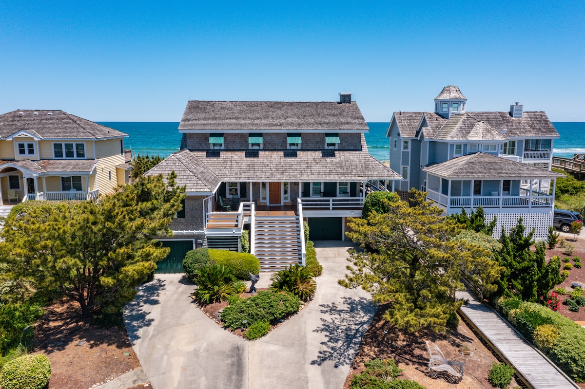 Stairway To Heaven: Oceanfront, Game Room, Spa