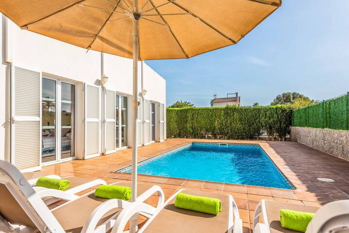 Villa Elena gallery image 3