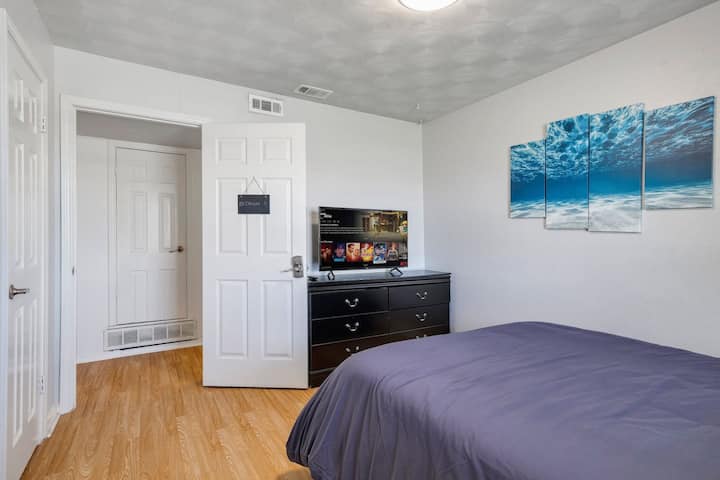 Spavaća soba 2 nalazi se na 1. katu