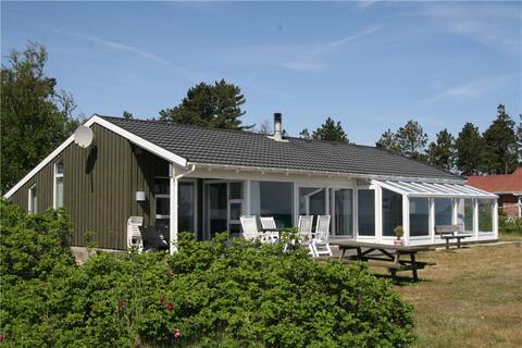 Awesome home in Ebeltoft with 3 Bedrooms, Sauna