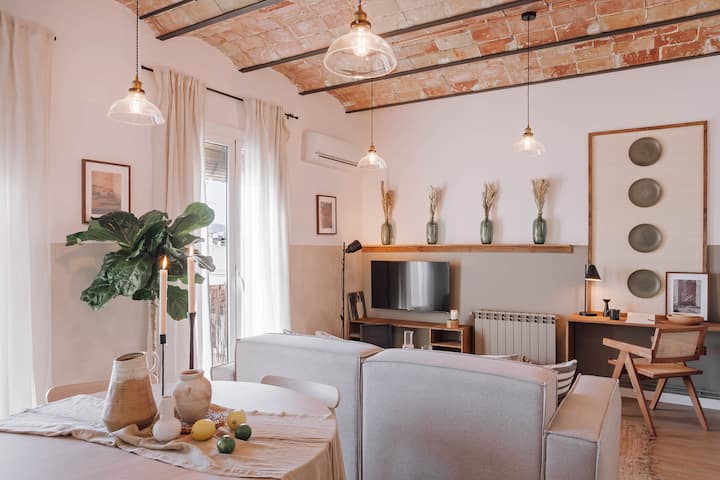Lugros - 3 Bedrooms In Gràcia - Barcelona