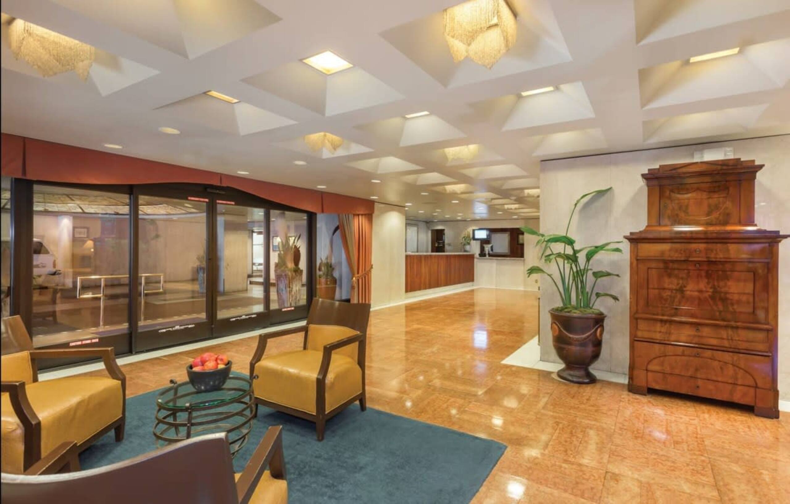 Condo in San Francisco · ★4.75 · Studio · 2 beds · 1 bath - Image 4