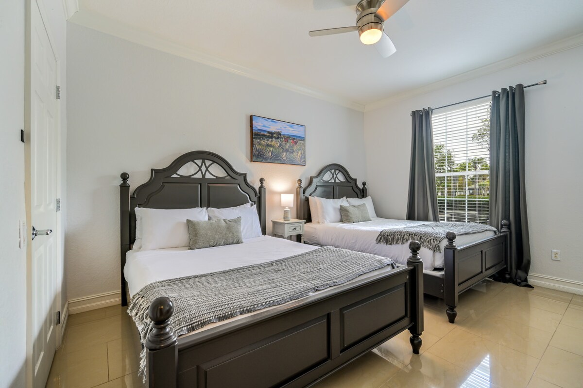 High_4114_B Breakview_Dr -104 -21