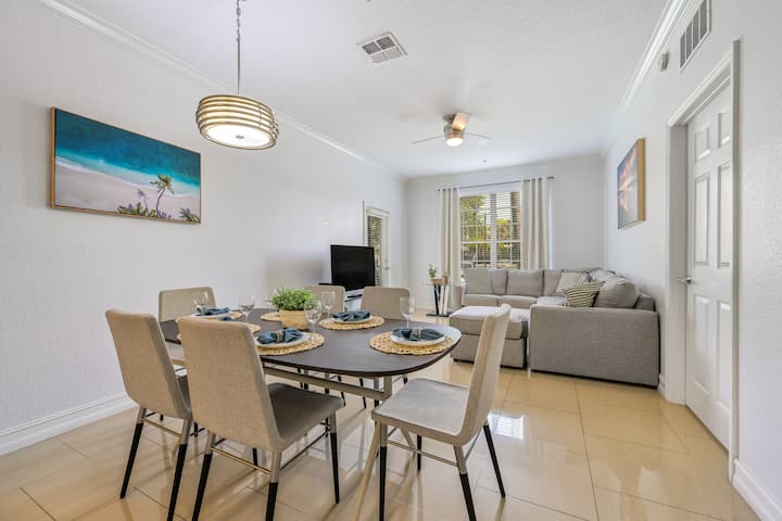 Is2-104 - New Listing - Modern Unit - Orlando, FL