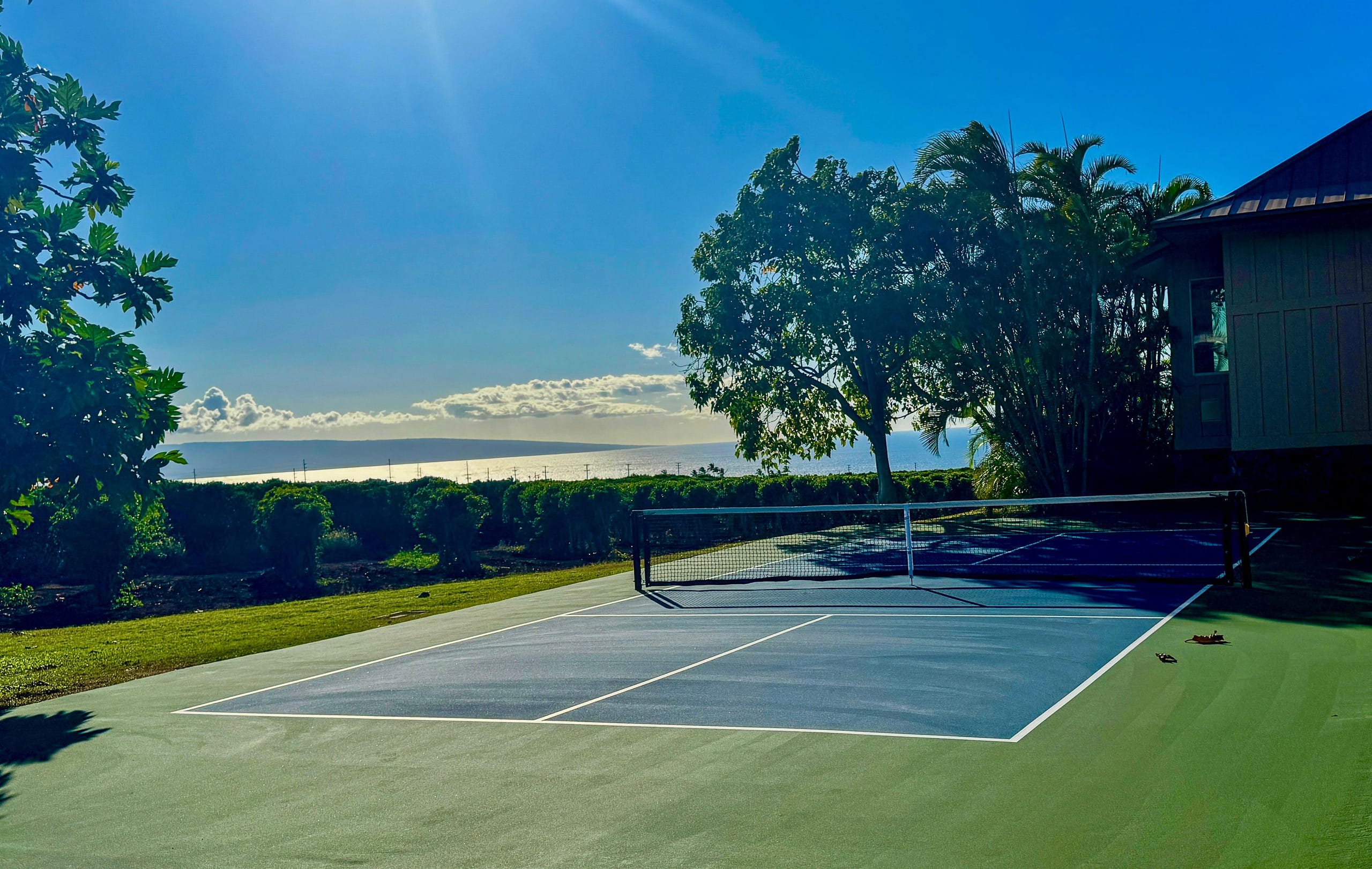 Home in Lahaina · ★5.0 · 4 bedrooms · 4 beds · 3.5 baths - Image 45