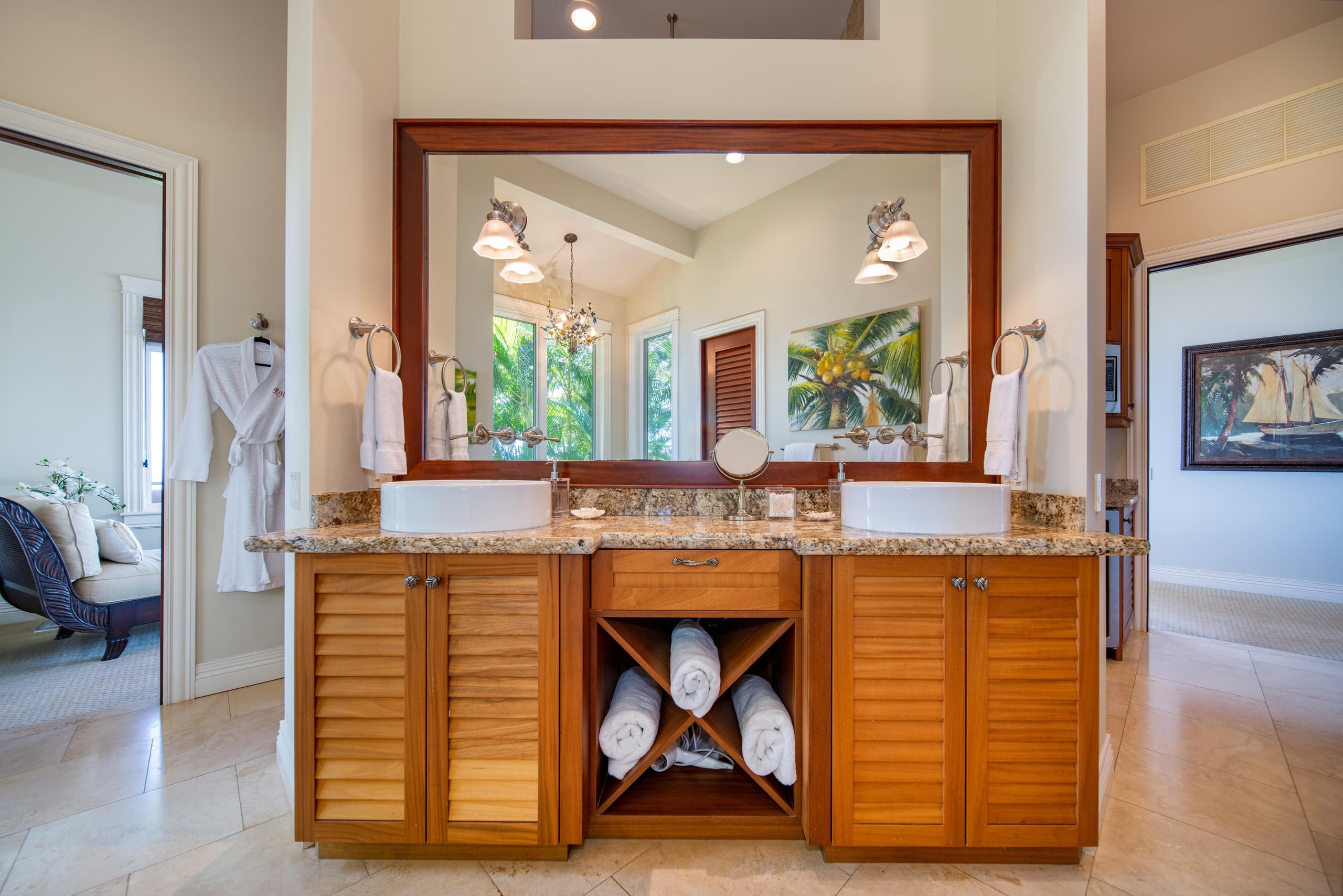 Home in Lahaina · ★5.0 · 4 bedrooms · 4 beds · 3.5 baths - Image 25