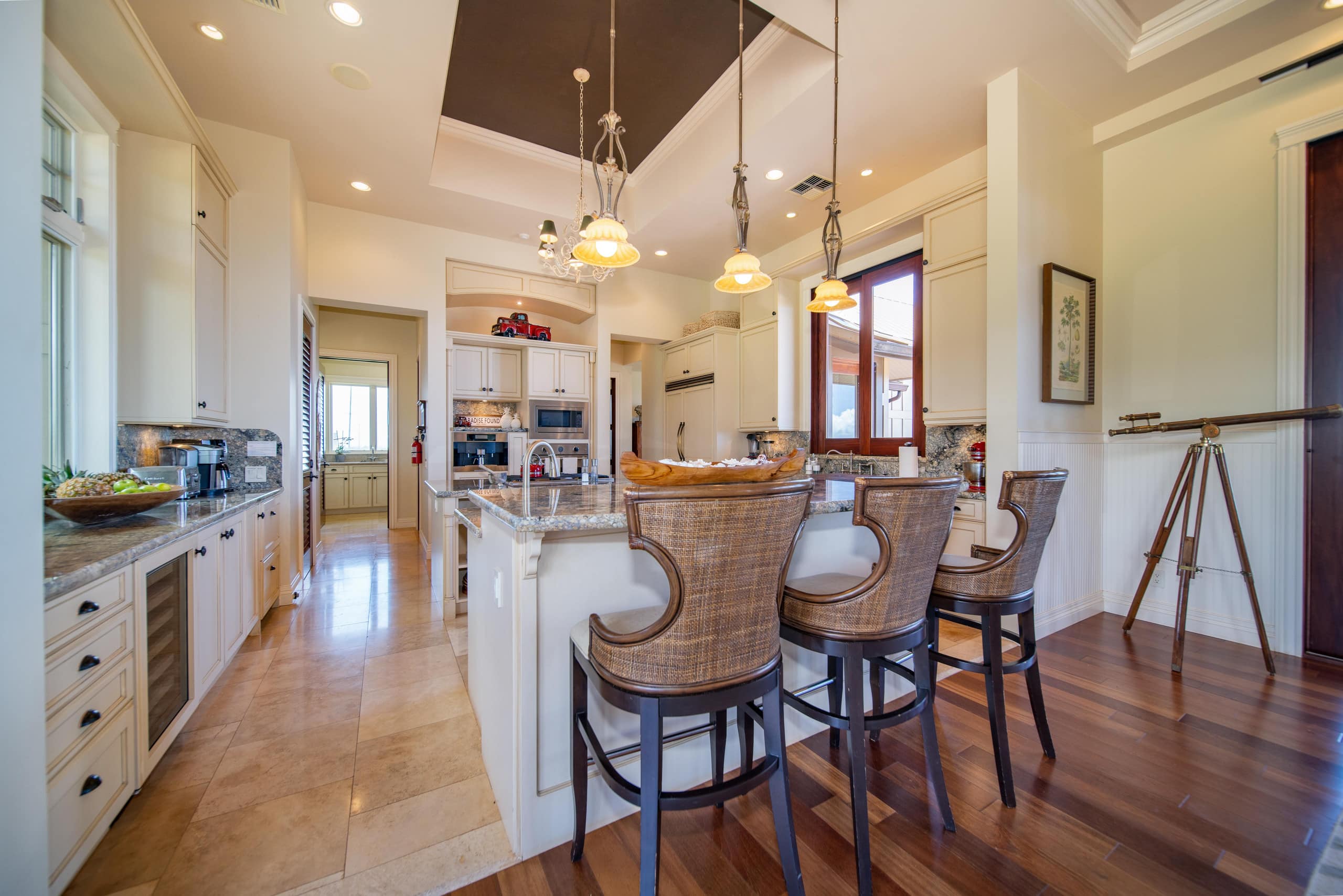 Home in Lahaina · ★5.0 · 4 bedrooms · 4 beds · 3.5 baths - Image 21