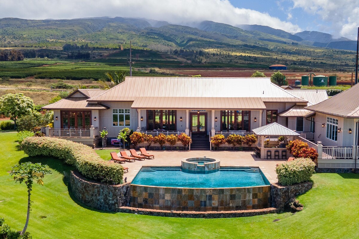 4BR Oceanview Estate | Infinity Pool + Pickleball - Houses for
