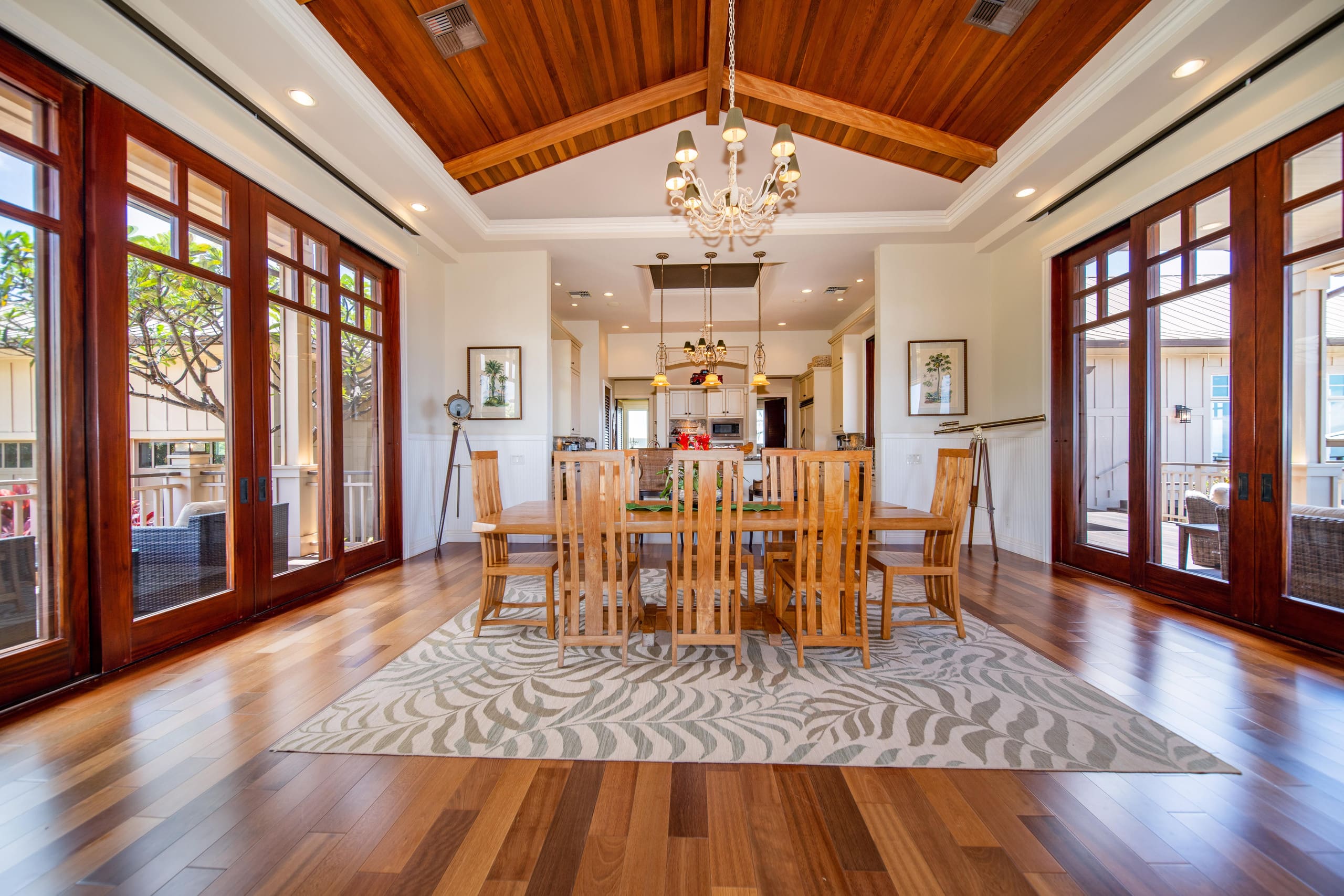 Home in Lahaina · ★5.0 · 4 bedrooms · 4 beds · 3.5 baths - Image 7
