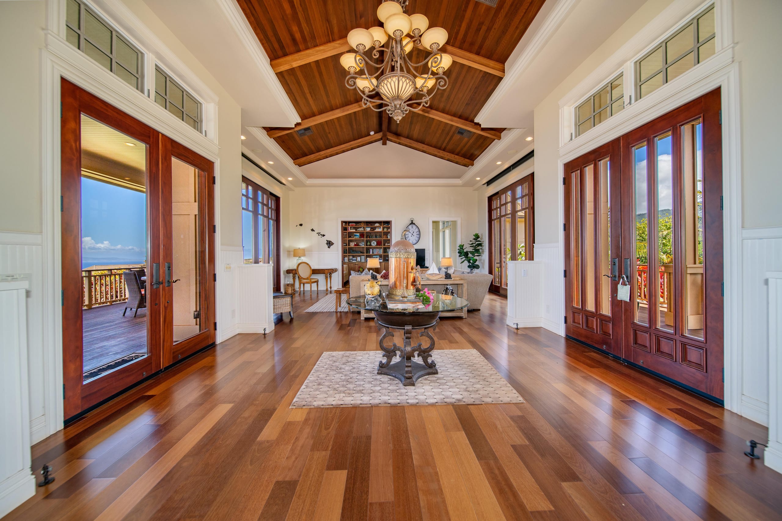Home in Lahaina · ★5.0 · 4 bedrooms · 4 beds · 3.5 baths - Image 18