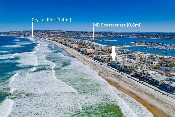 Full-Floor Ocean Front Penthouse – Deck – AC gallery image 4