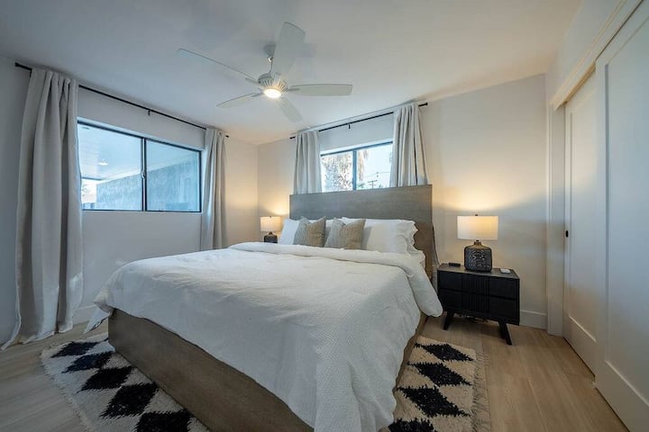 غرفة النوم الأساسية