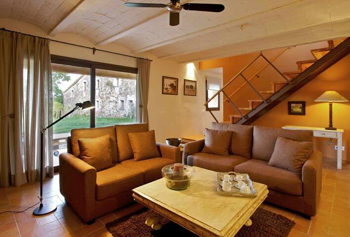 Mas Llorens – Casa para 6 personas gallery image 4