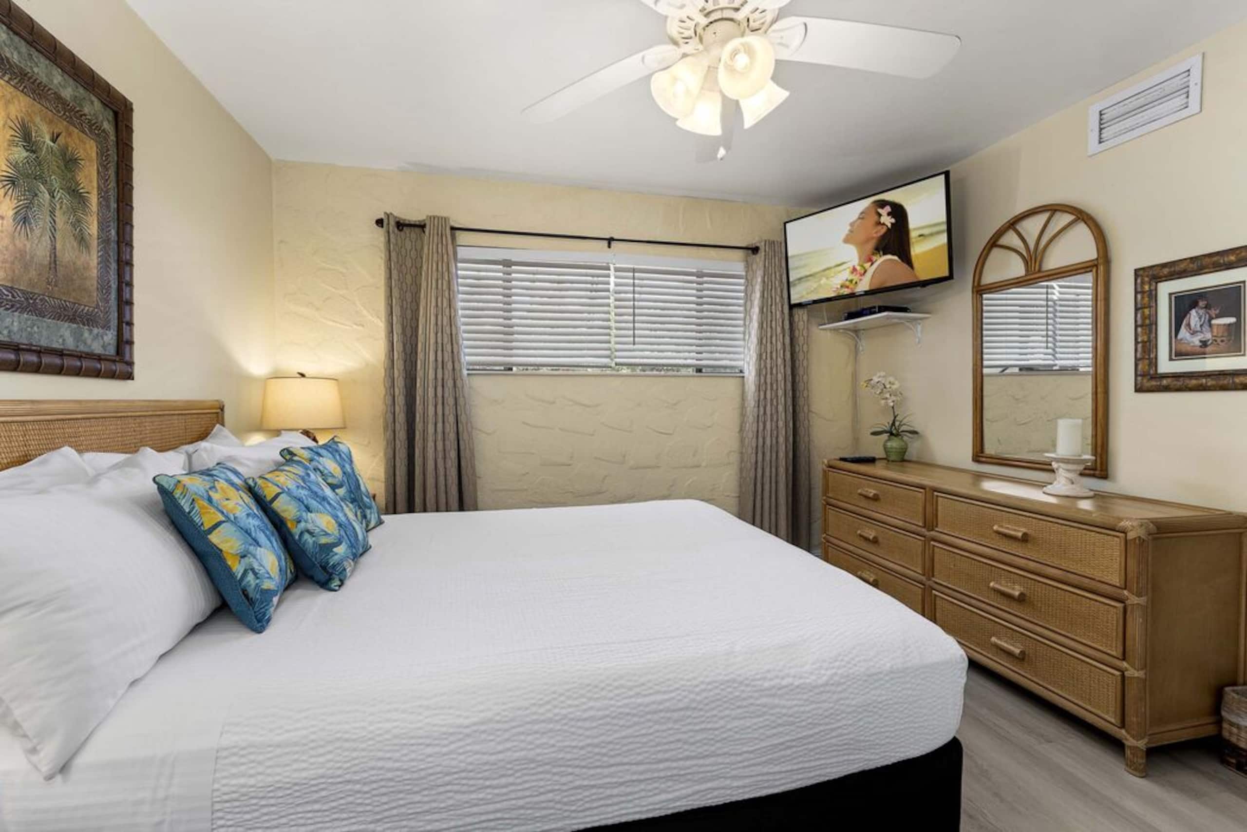 Condo in Kailua-Kona · ★4.67 · 1 bedroom · 2 beds · 1 bath - Image 3
