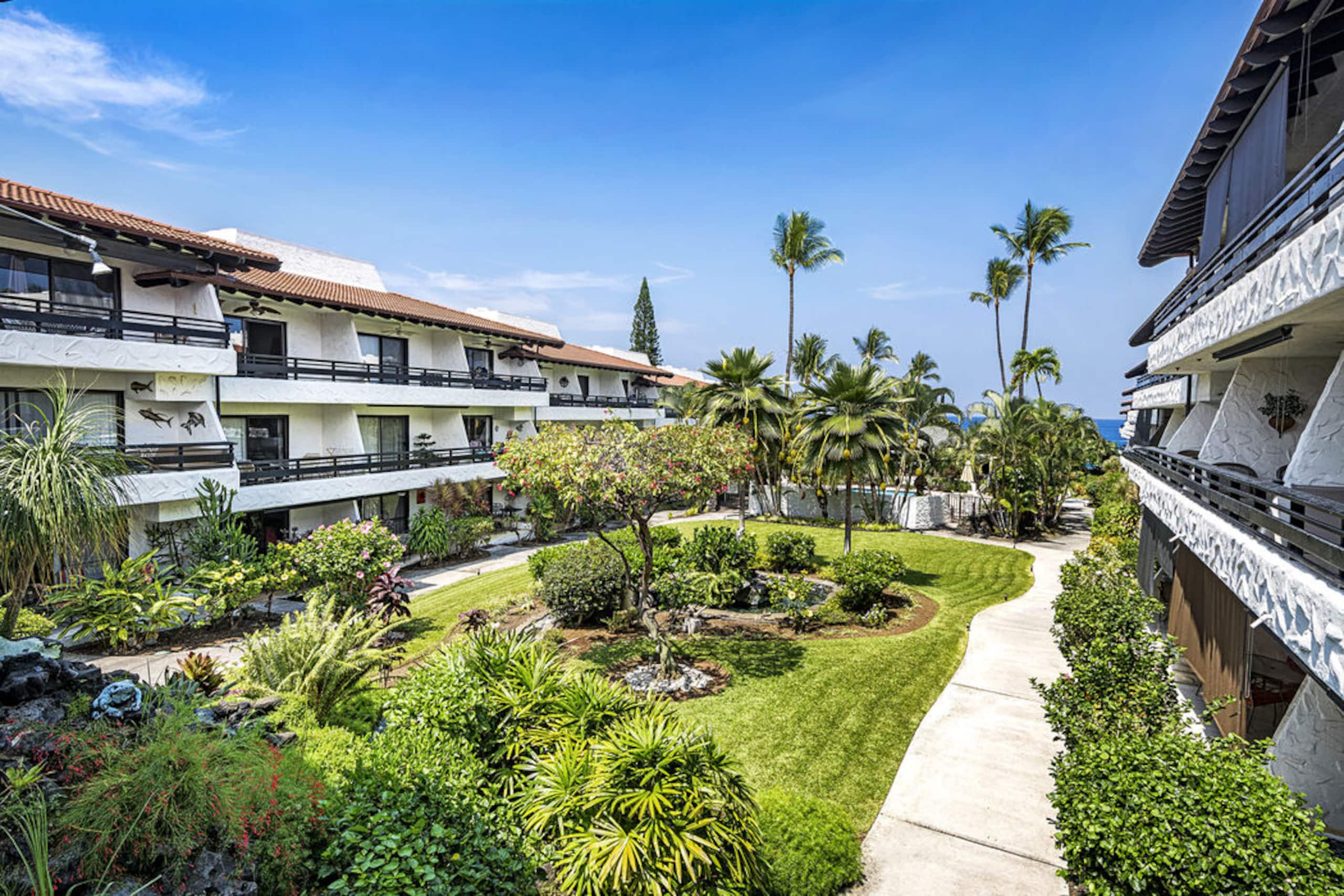 Condo in Kailua-Kona · ★4.67 · 1 bedroom · 2 beds · 1 bath - Image 23