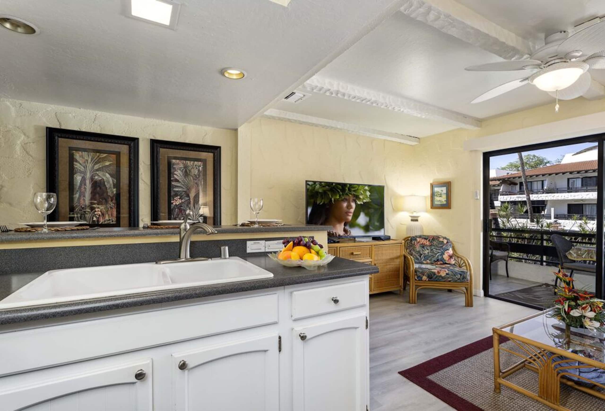 Condo in Kailua-Kona · ★4.67 · 1 bedroom · 2 beds · 1 bath - Image 12