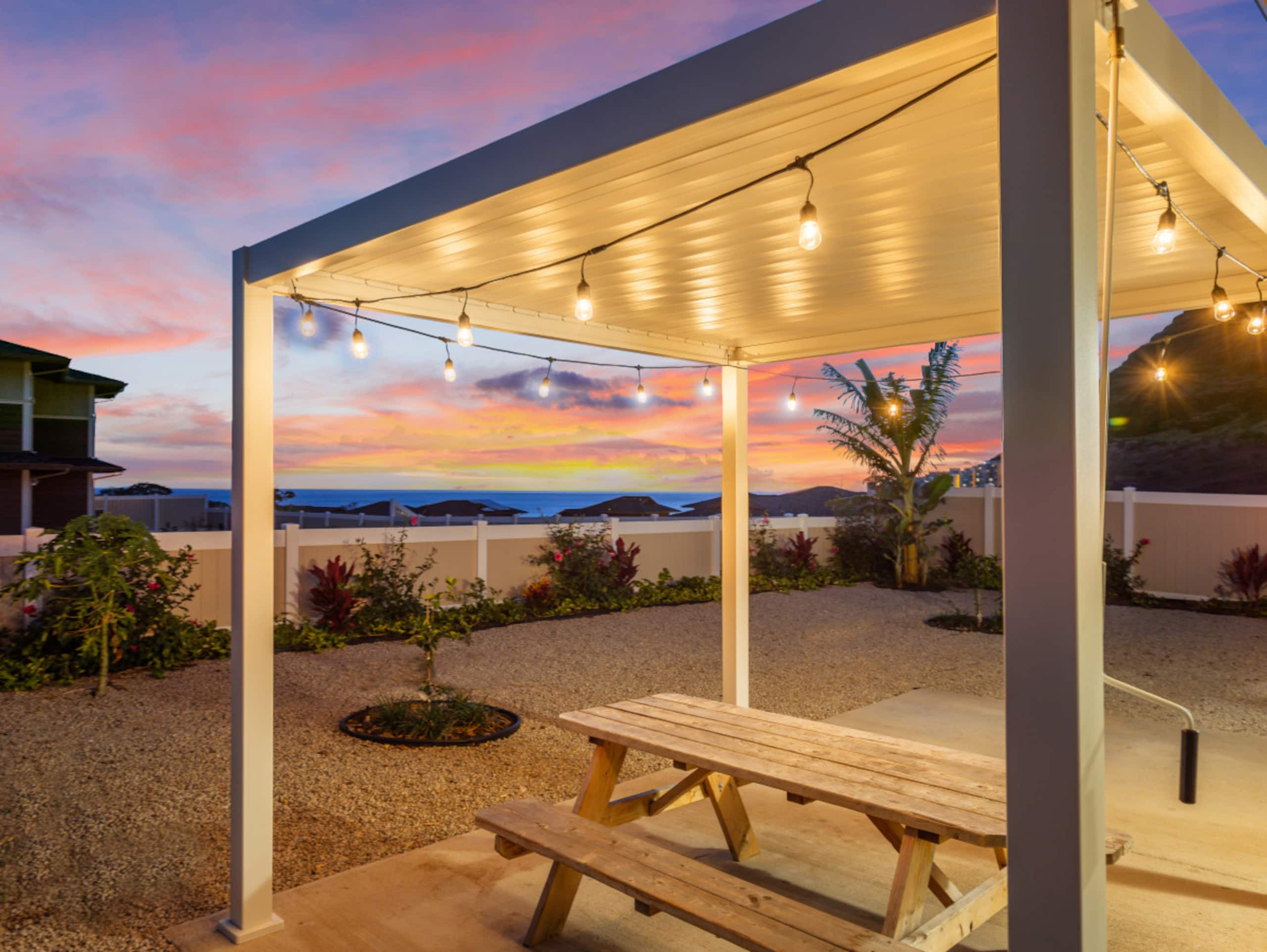 Home in Waianae · ★4.98 · 3 bedrooms · 6 beds · 2 private baths - Image 9