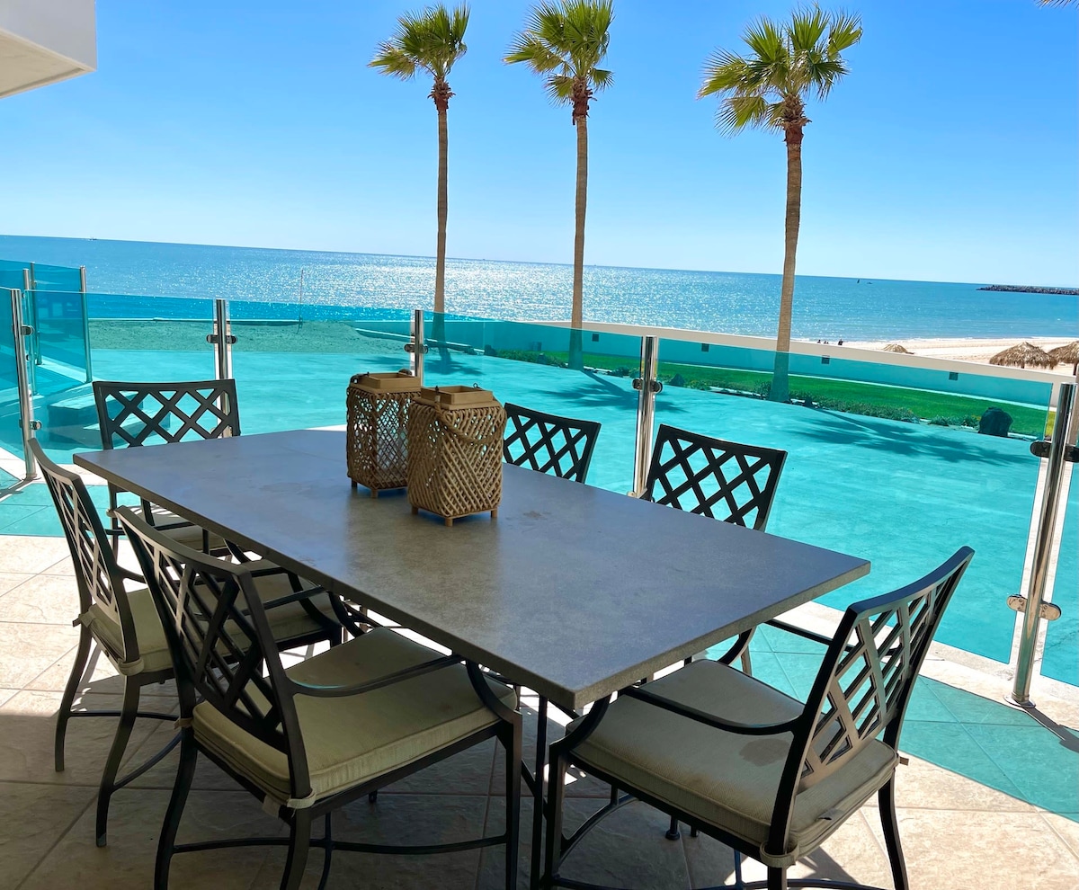 Top performing Airbnb: Ground Floor Condo Steps to Beach and Resort Fun in Puerto Peñasco