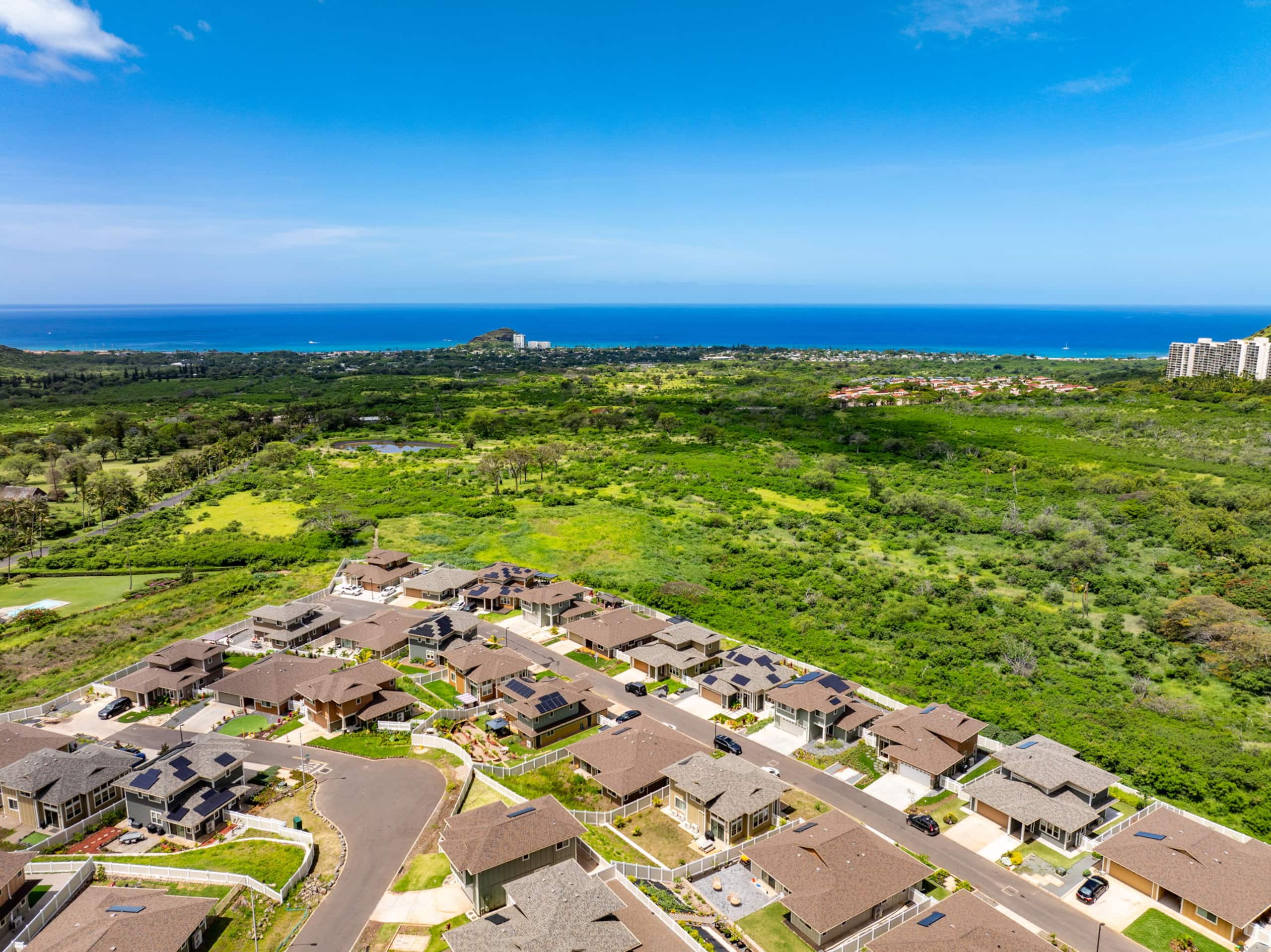 Home in Waianae · ★4.84 · 3 bedrooms · 4 beds · 2.5 private baths - Image 51