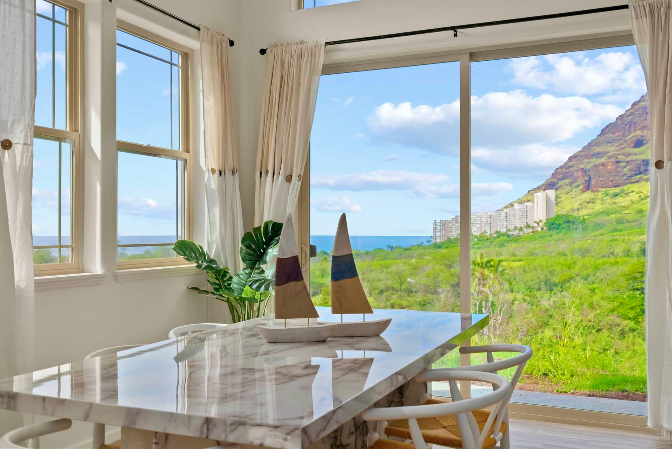 Home in Waianae · ★4.84 · 3 bedrooms · 4 beds · 2.5 private baths - Image 1
