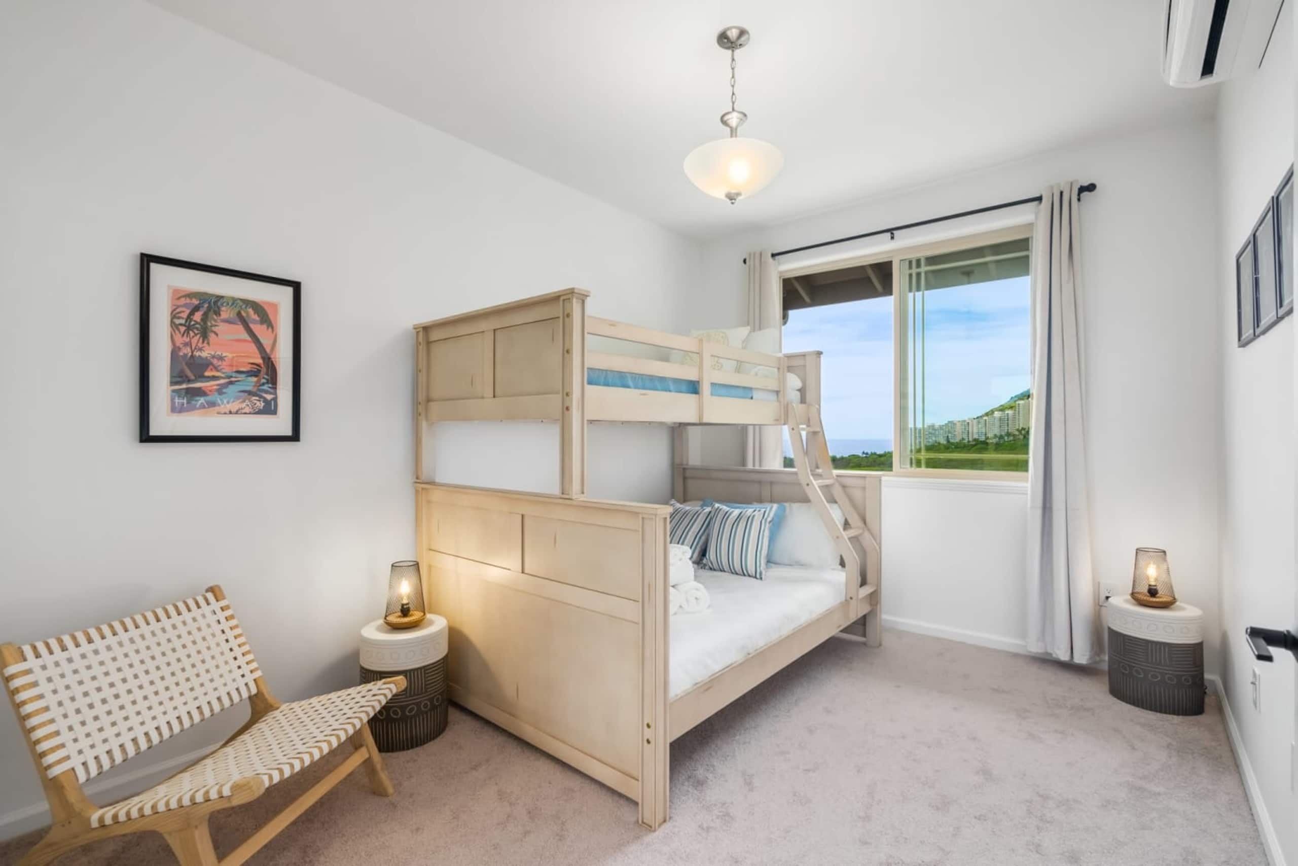 Home in Waianae · ★4.84 · 3 bedrooms · 4 beds · 2.5 private baths - Image 21