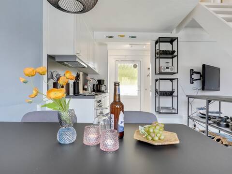 "Majvi" - 300m from the sea by Interhome