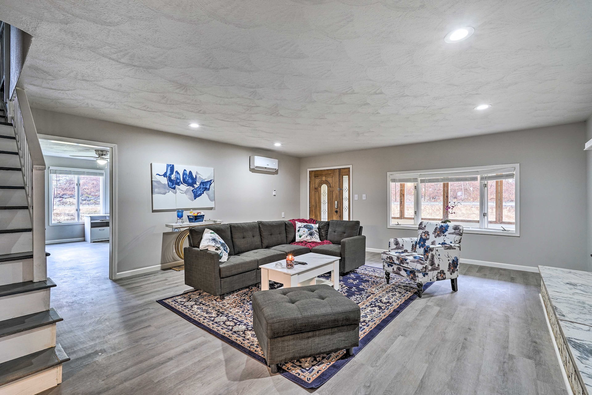 Whitesburg Vacation Home w/ Glass-Enclosed Porch