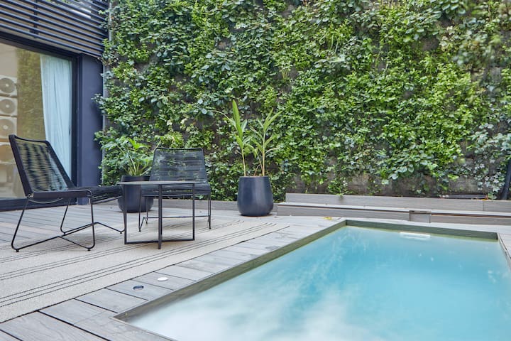 Nido Pasaje Russel managed Airbnb listing 1