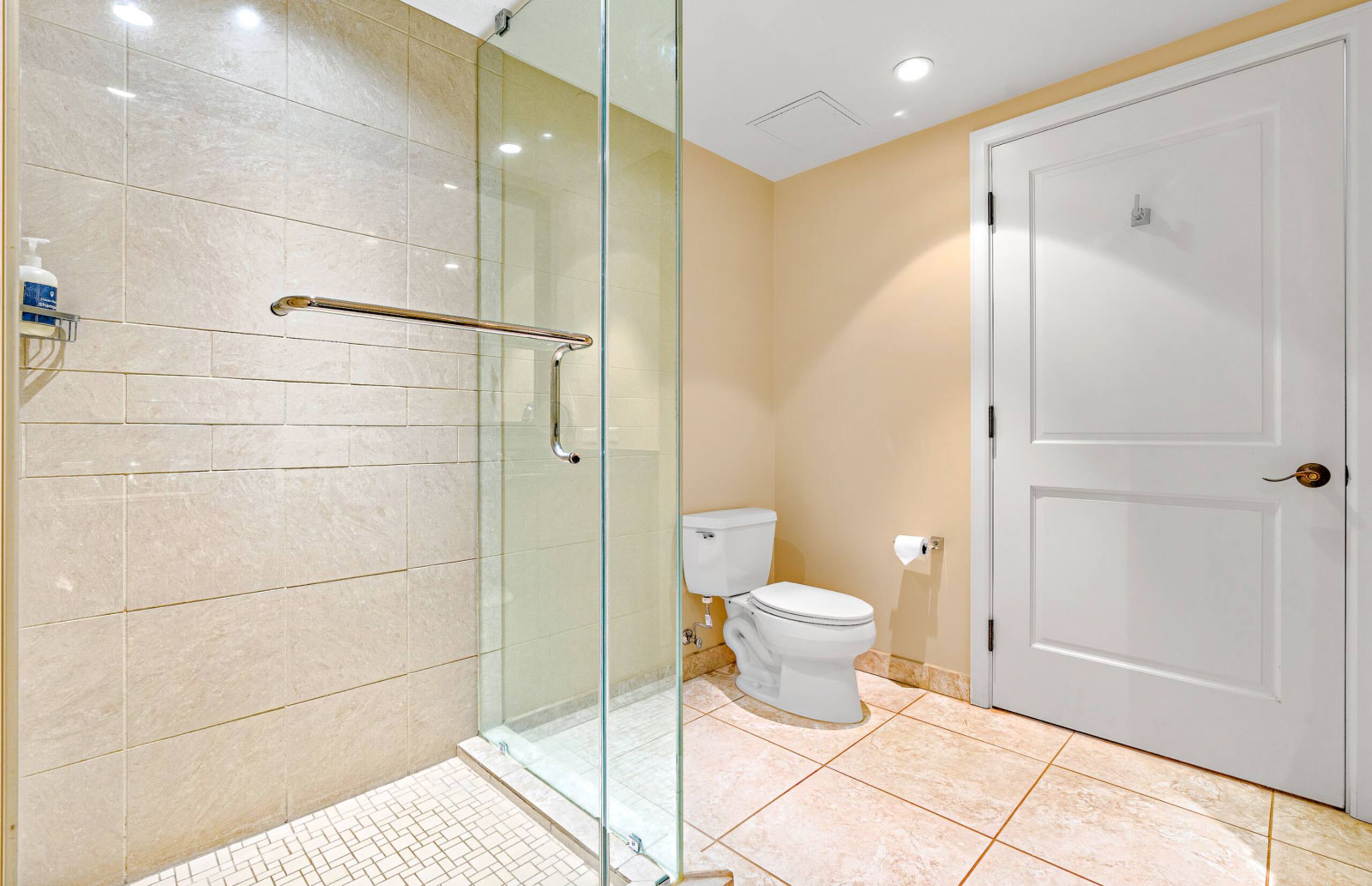 Condo in Lahaina · ★5.0 · 2 bedrooms · 3 beds · 2 baths - Image 24