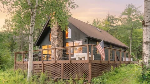Lakeside Retreat | Dock, Kayaks & Fire Pit