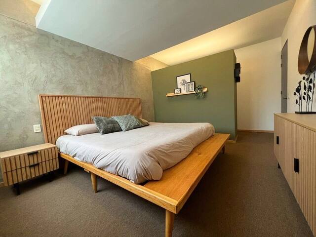 La condesa alberca gym snackbar gallery image 5