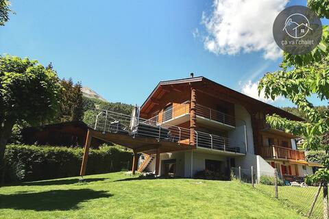 Gabriel Ovronnaz chalet, woodland elegance