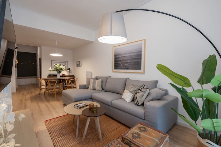 Modern Apartment in Plaka 10 min walk to Acropolis