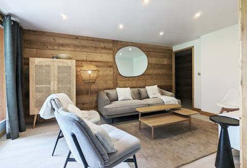 Beautiful wooden chalet in La Plagne
