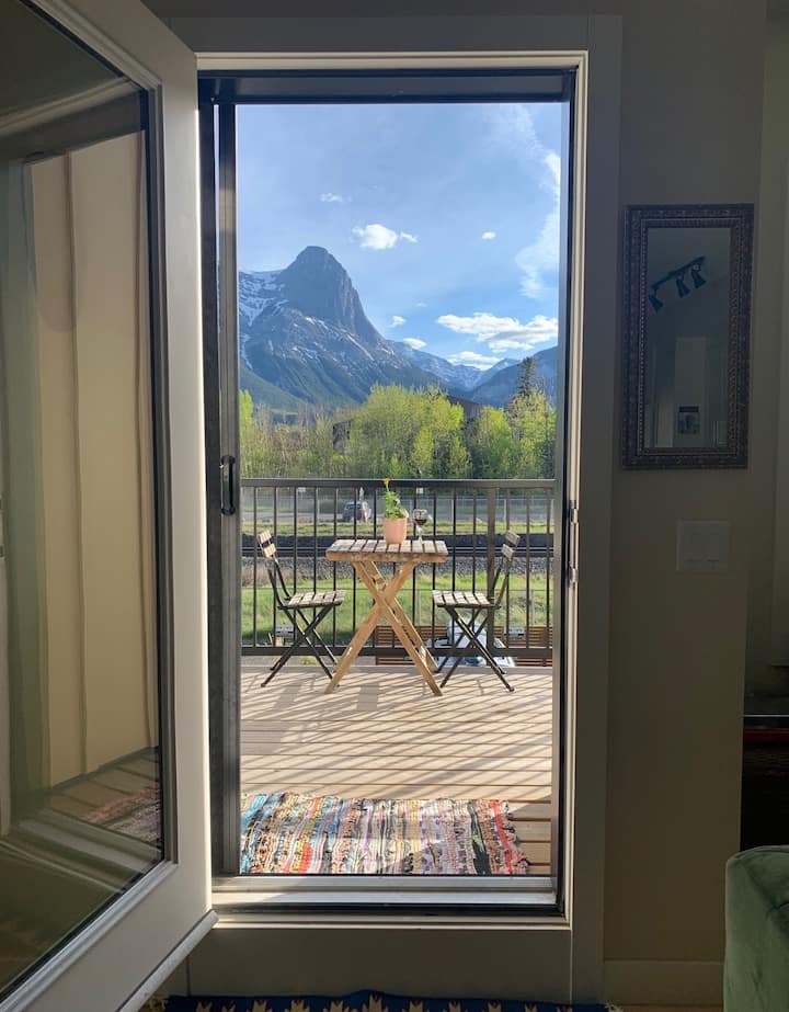 Amazing Views, 10 Min To Downtown Canmore - Canmore