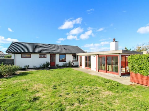 "Ehmi" - 500m from the sea by Interhome