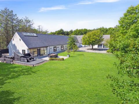 "Thilo" - 2.3km from the sea by Interhome