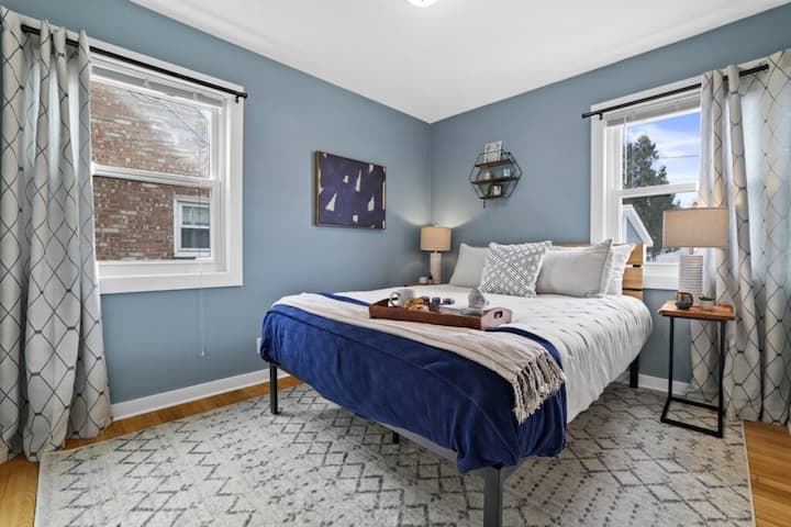 Chumba cha kulala cha malkia cha watu wawili