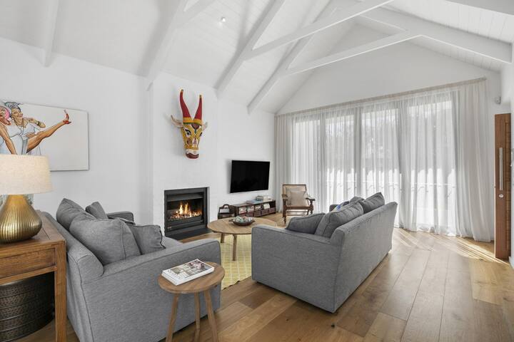 Punt Road Beach House gallery image 4