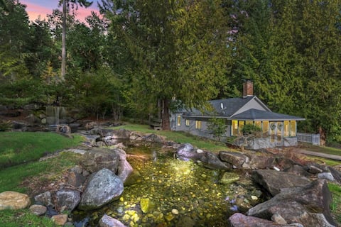 BayView Retreat w/ Waterfall and Beach Access