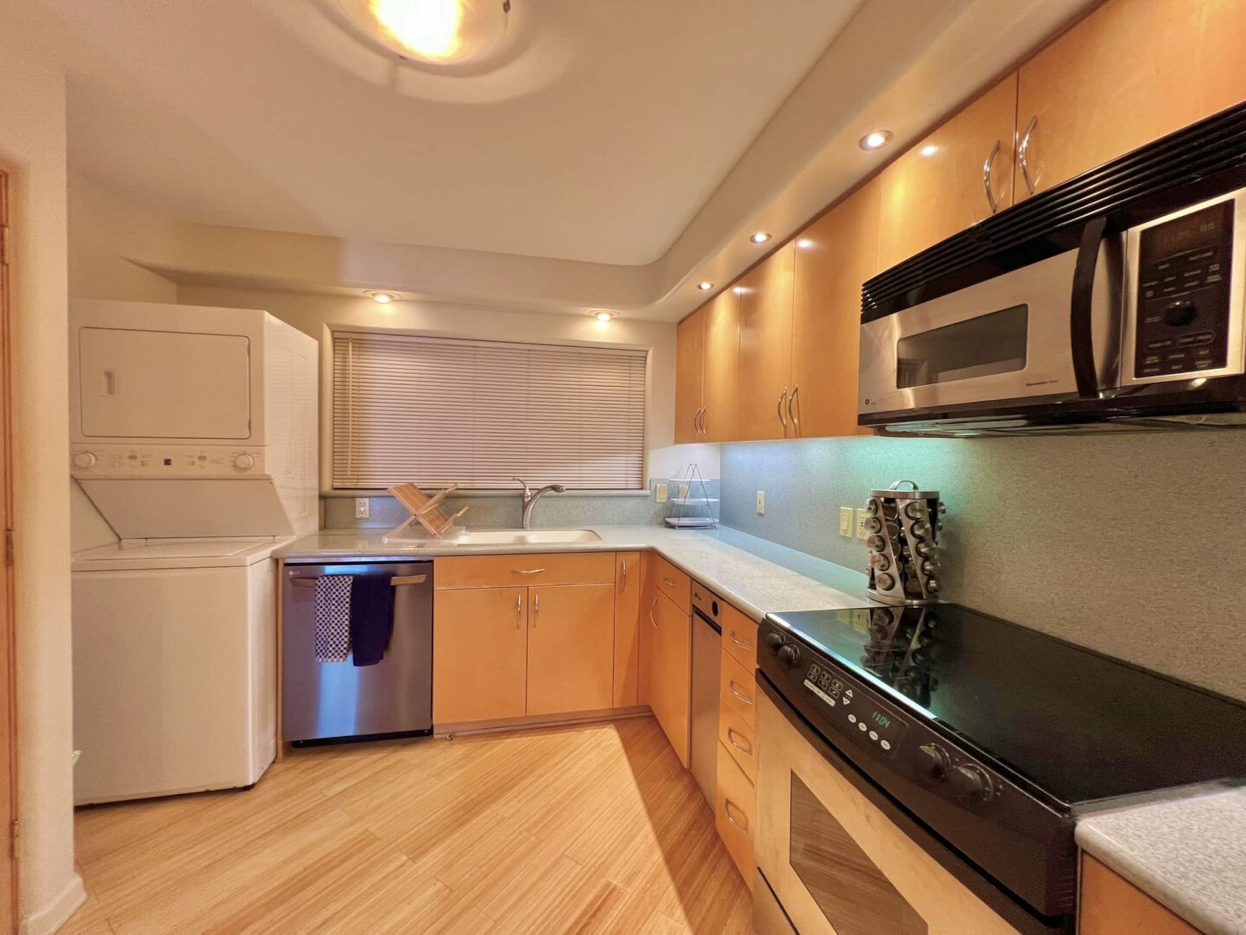 Condo in Wailuku · ★4.88 · 1 bedroom · 1 bed · 1 bath - Image 13