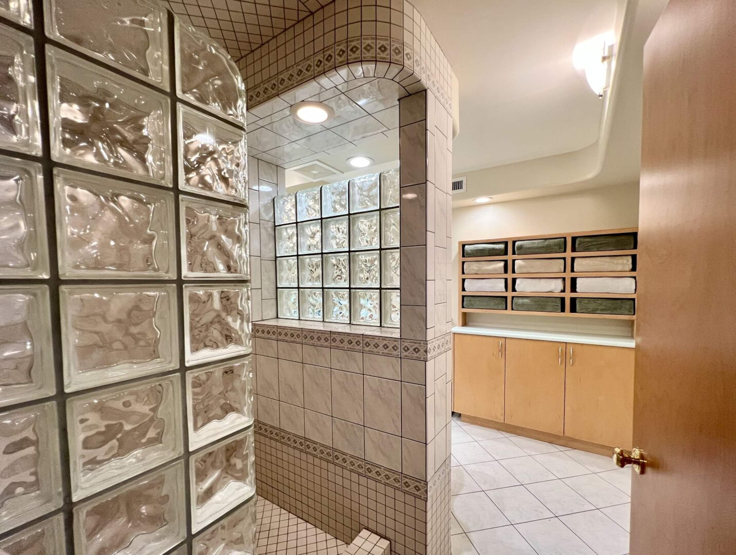 Condo in Wailuku · ★4.88 · 1 bedroom · 1 bed · 1 bath - Image 22