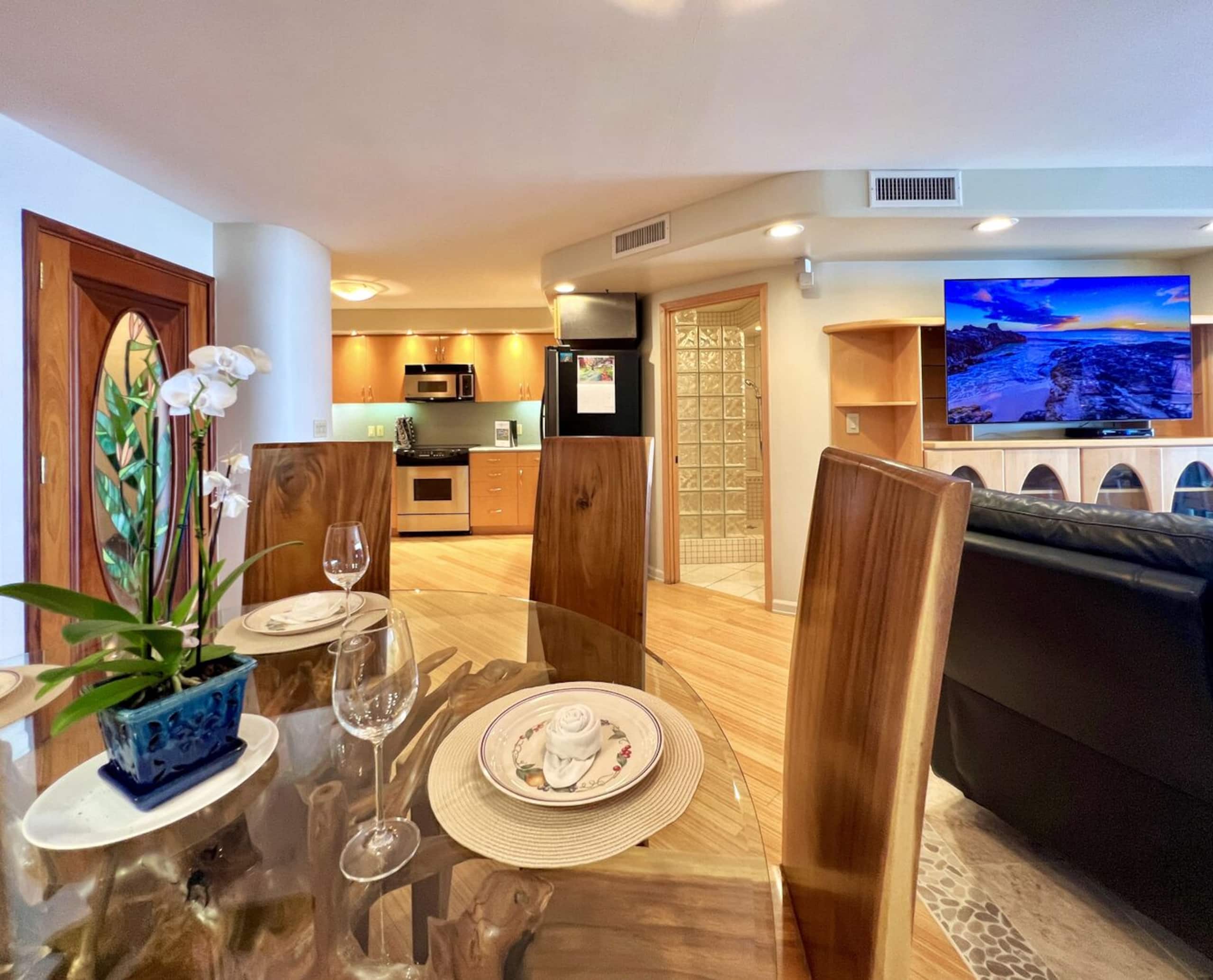 Condo in Wailuku · ★4.88 · 1 bedroom · 1 bed · 1 bath - Image 10