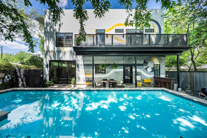 The Austin Oasis, Best Group Travel Spot in Austin