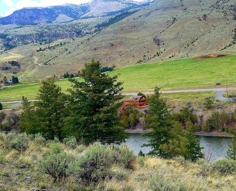 Premier Yellowstone River Home